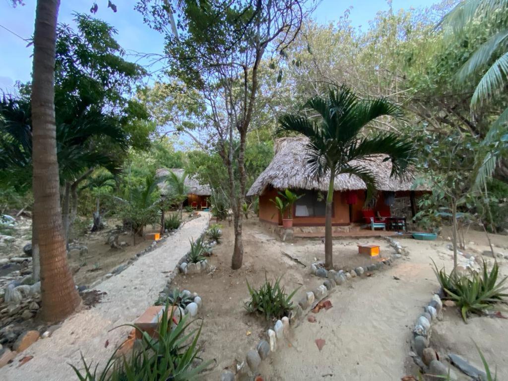 Hotel Bahia De La Luna Arroyo Cruz Exteriér fotografie