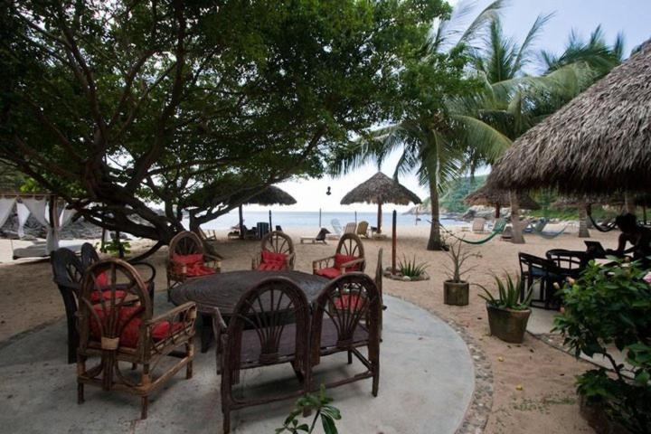 Hotel Bahia De La Luna Arroyo Cruz Exteriér fotografie